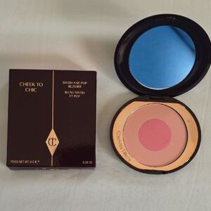 Charlotte Tilbury Cheek to Chic Blush